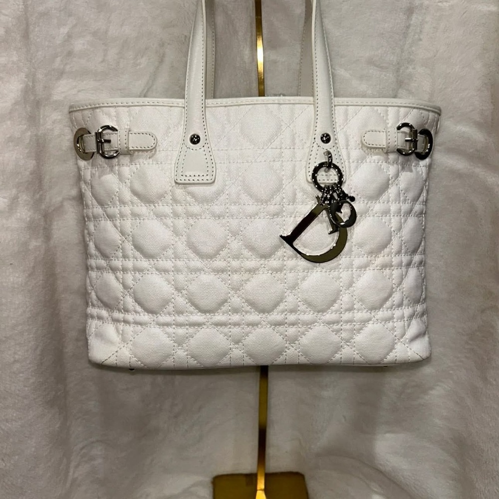 Elegant White Quilted Tote Bag